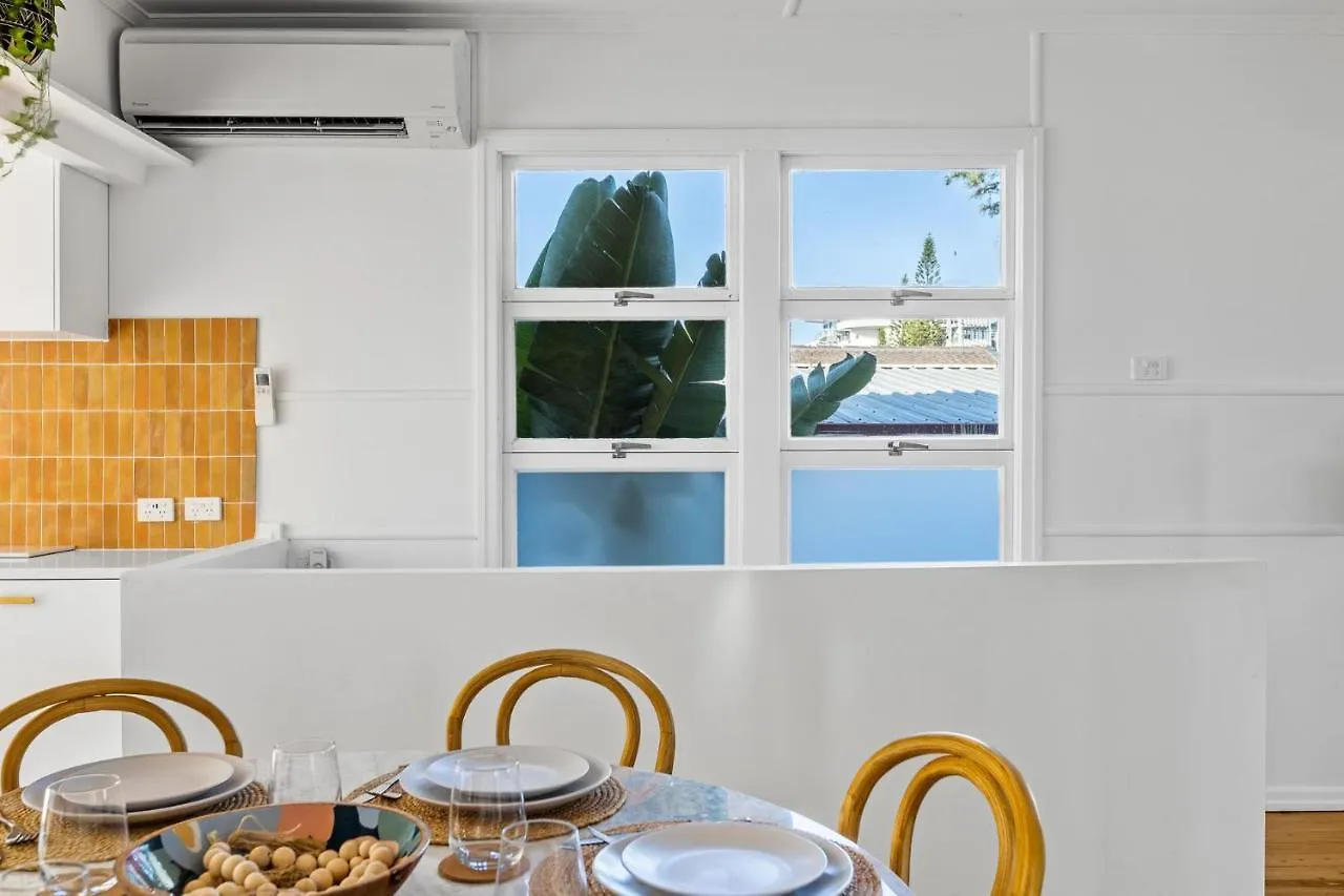 Palm Beach Villa Gold Coast Holiday home